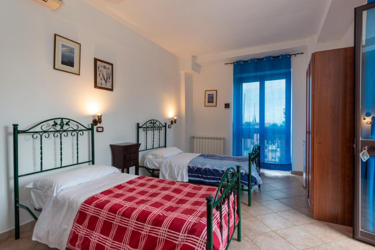 Agriturismo Dell'Etna Riposto ภายนอก รูปภาพ
