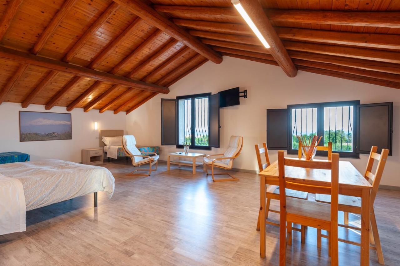 Agriturismo Dell'Etna Riposto ภายนอก รูปภาพ