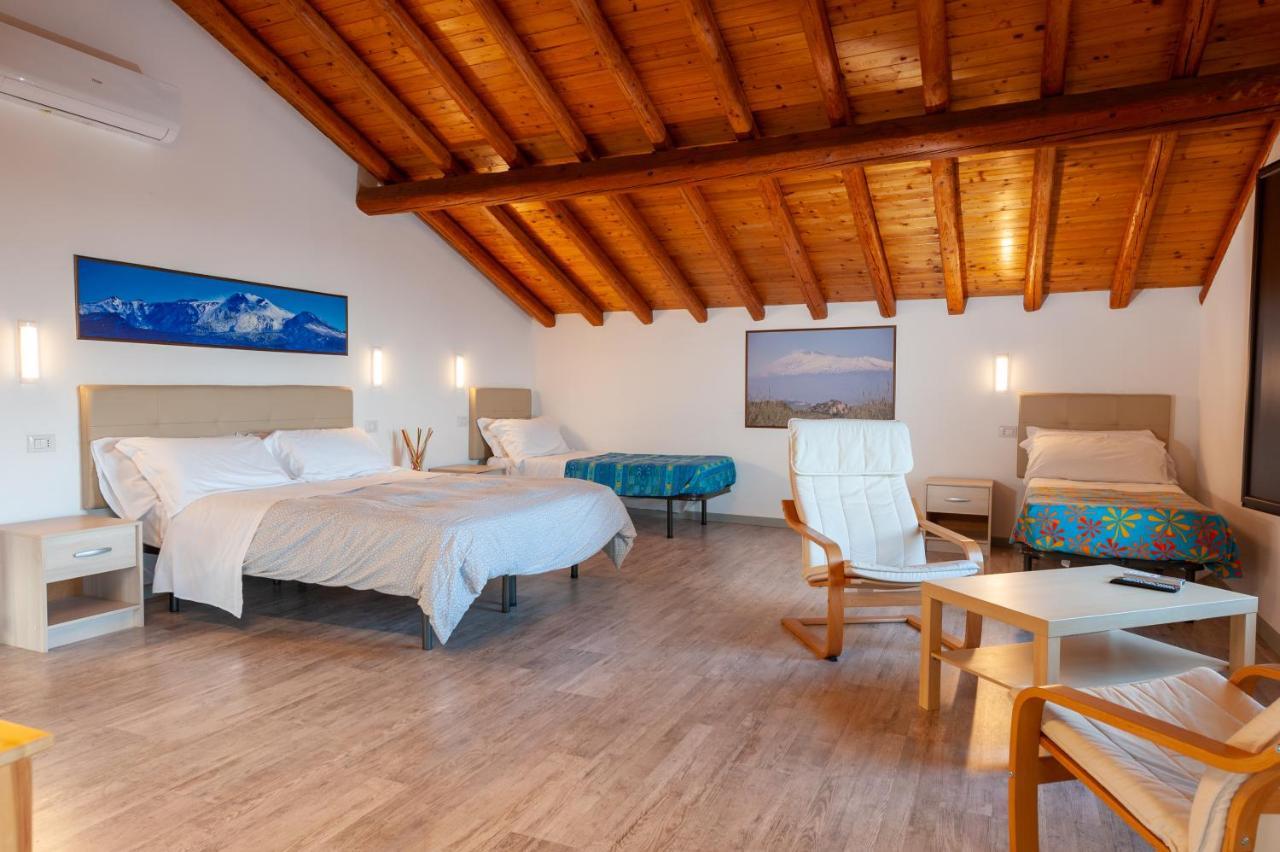 Agriturismo Dell'Etna Riposto ภายนอก รูปภาพ
