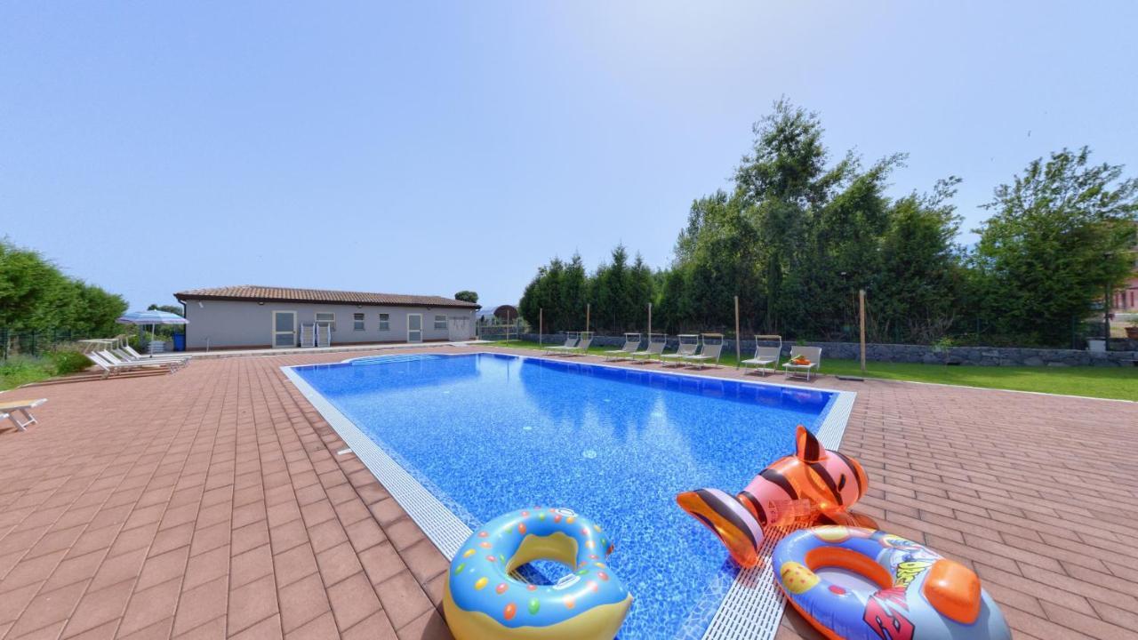 Agriturismo Dell'Etna Riposto ภายนอก รูปภาพ